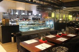 En el Café Gourmet los clientes podrán encontrar snacks salados y dulces.