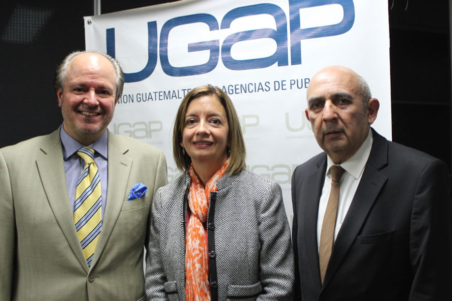 Universidad y Academ UGAP firman convenio