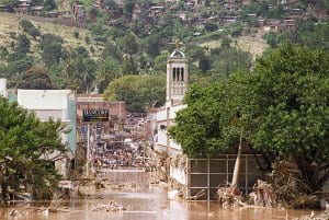 Tegucigalpa afectada por el huracán Mitch en 1998.