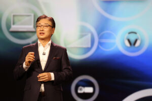 BK Yoon, CEO de Samsung Electronics.