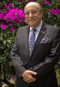 Salume desarrolló una gran labor social en las áreas de educación y sanidad.