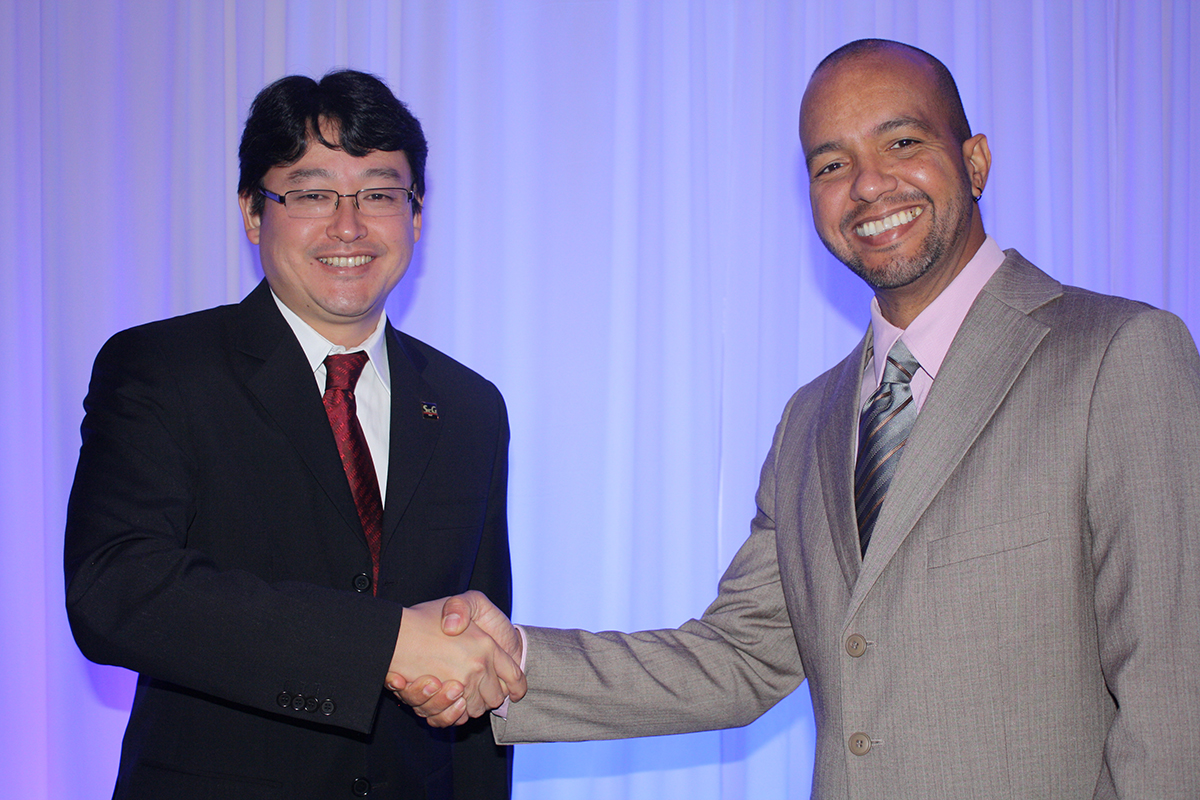 Acoprot ofrece oportunidad de estudio en Suiza