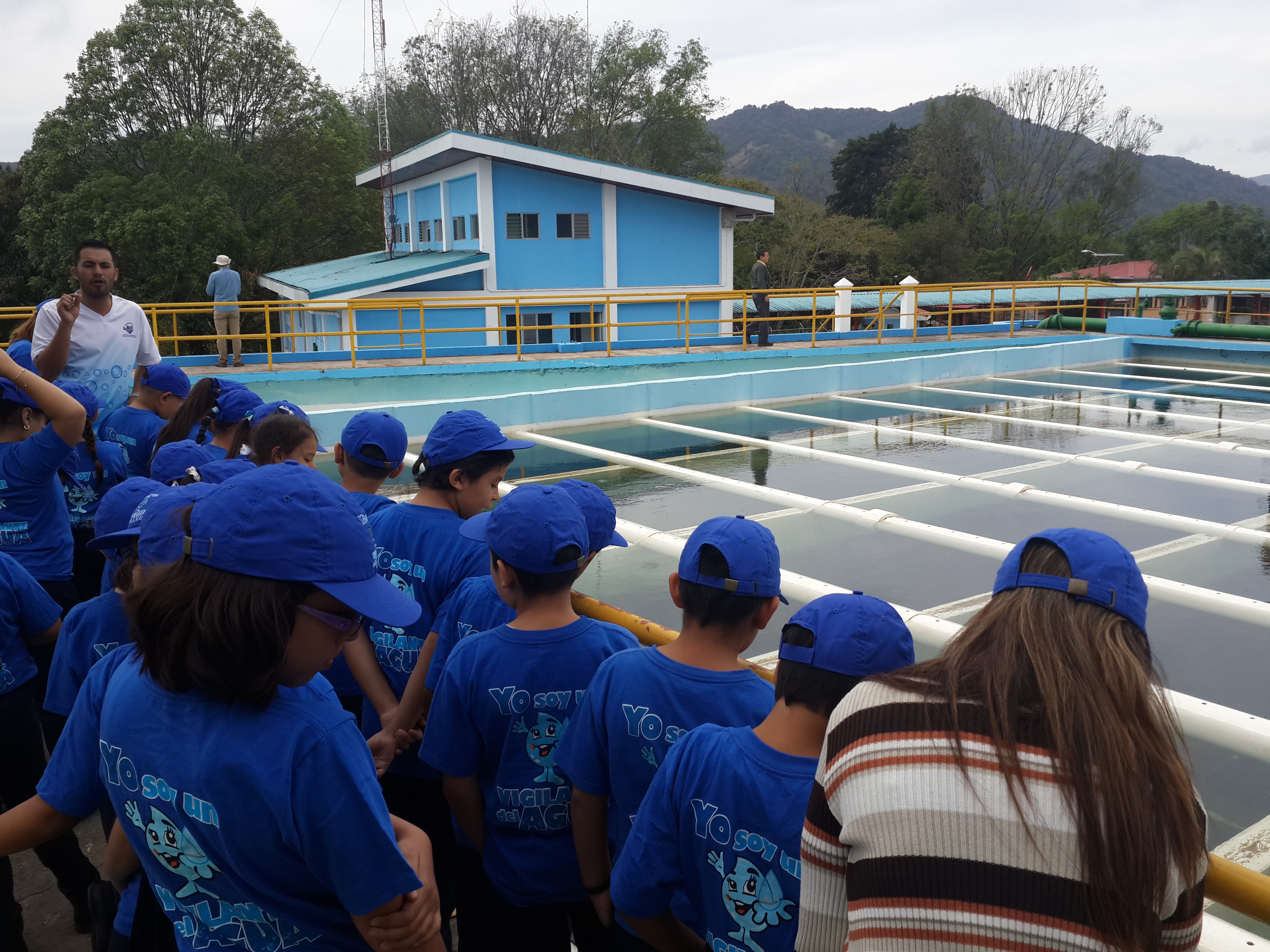 Escolares de Tibás celebran Día Mundial del Agua