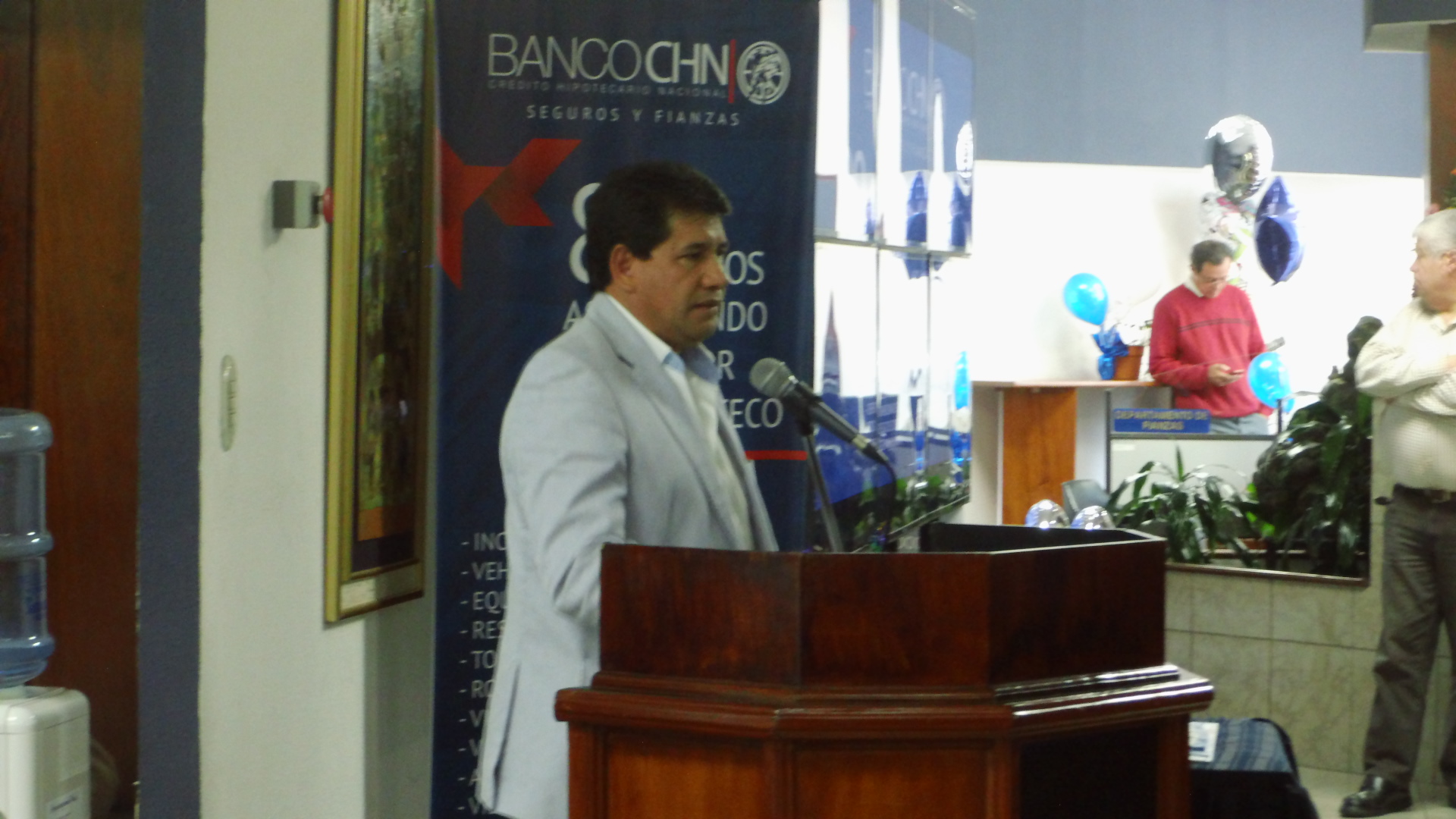 Seguros CHN celebra 80 años de servicio