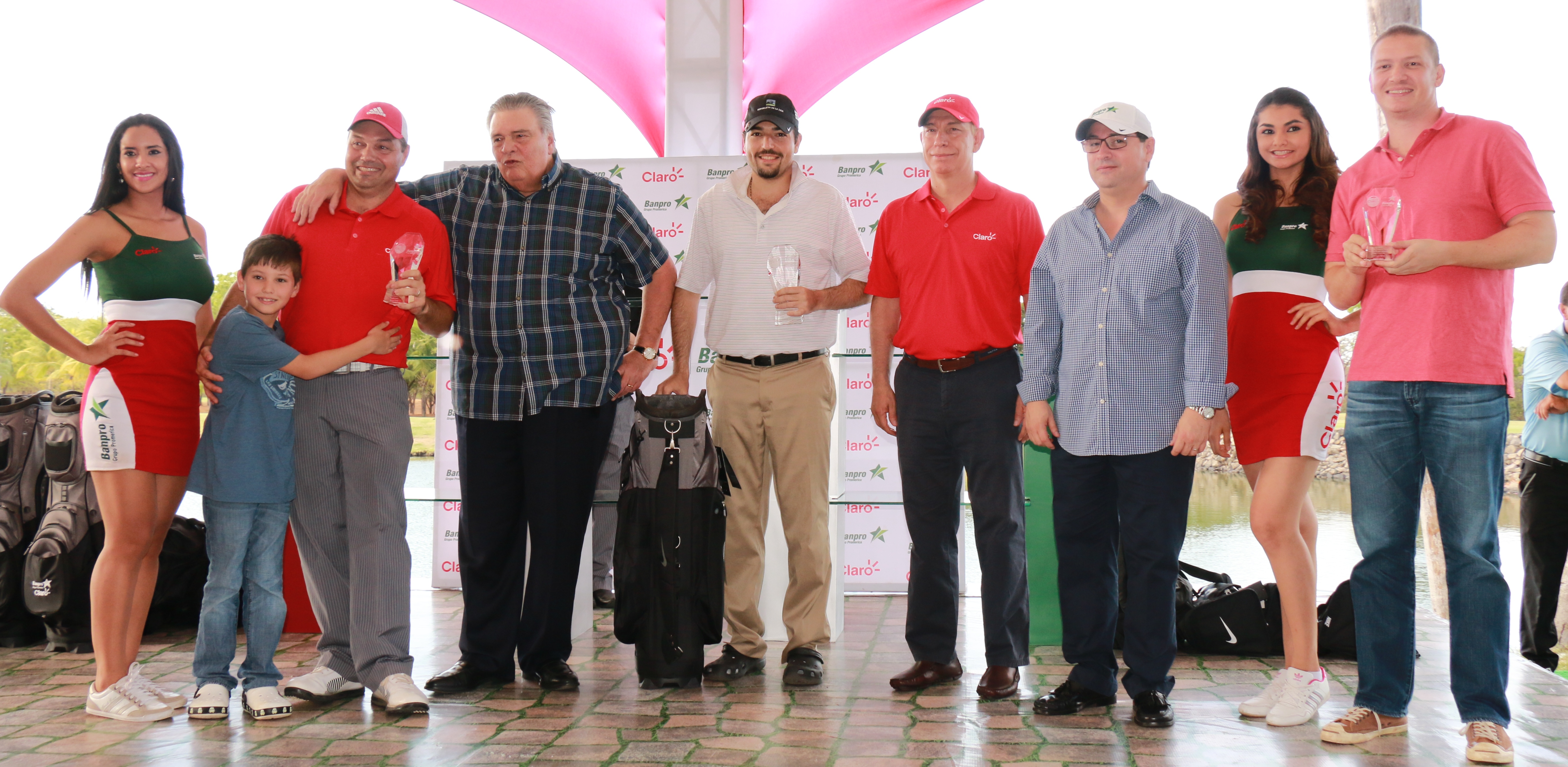 Golfistas nicaragüenses celebran 10 años