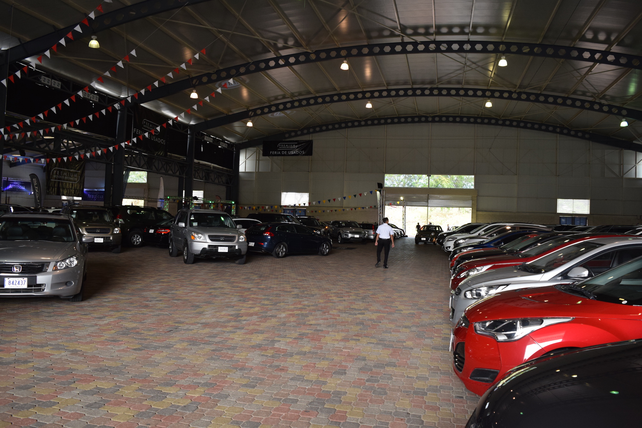 Feria de autos de Aivema