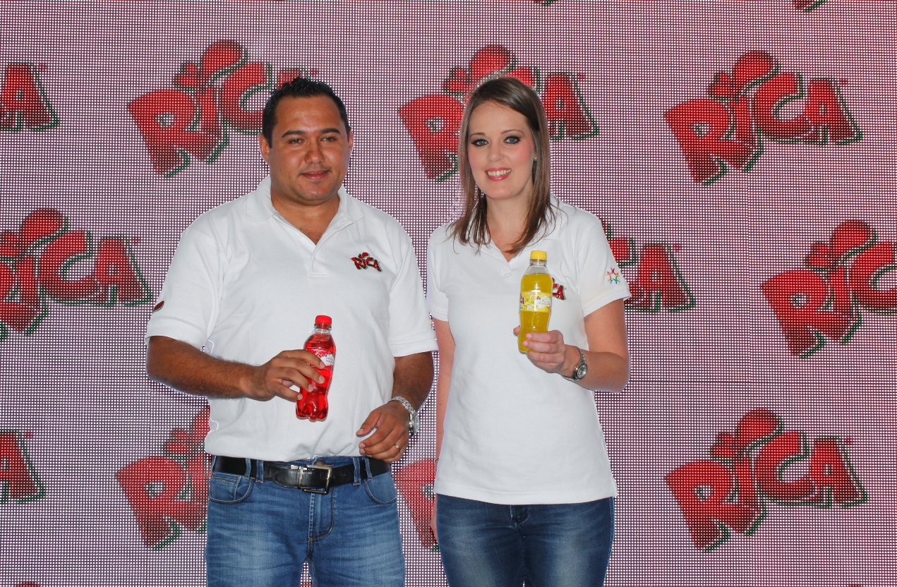 Rica lanza campaña “Para los de la foto” en Guatemala