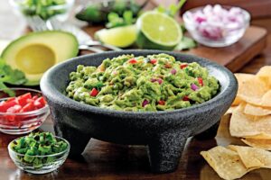 El Tableside Guacamole es uno de los nuevos platillos.
