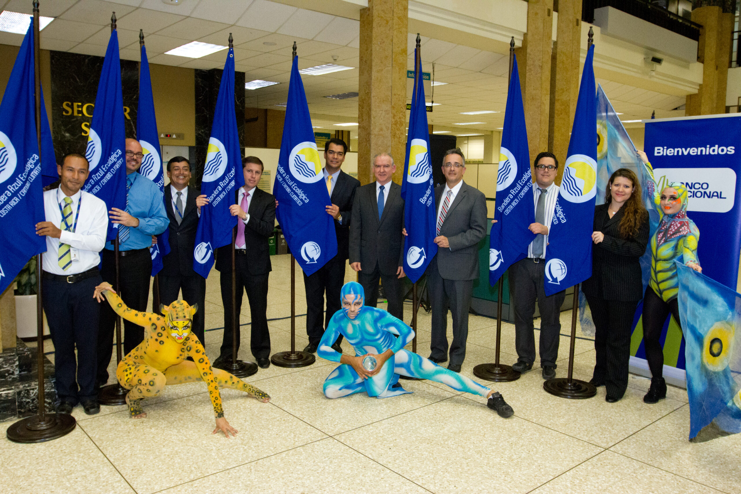 Banco Nacional recibe nueve premios Bandera Azul Ecológica