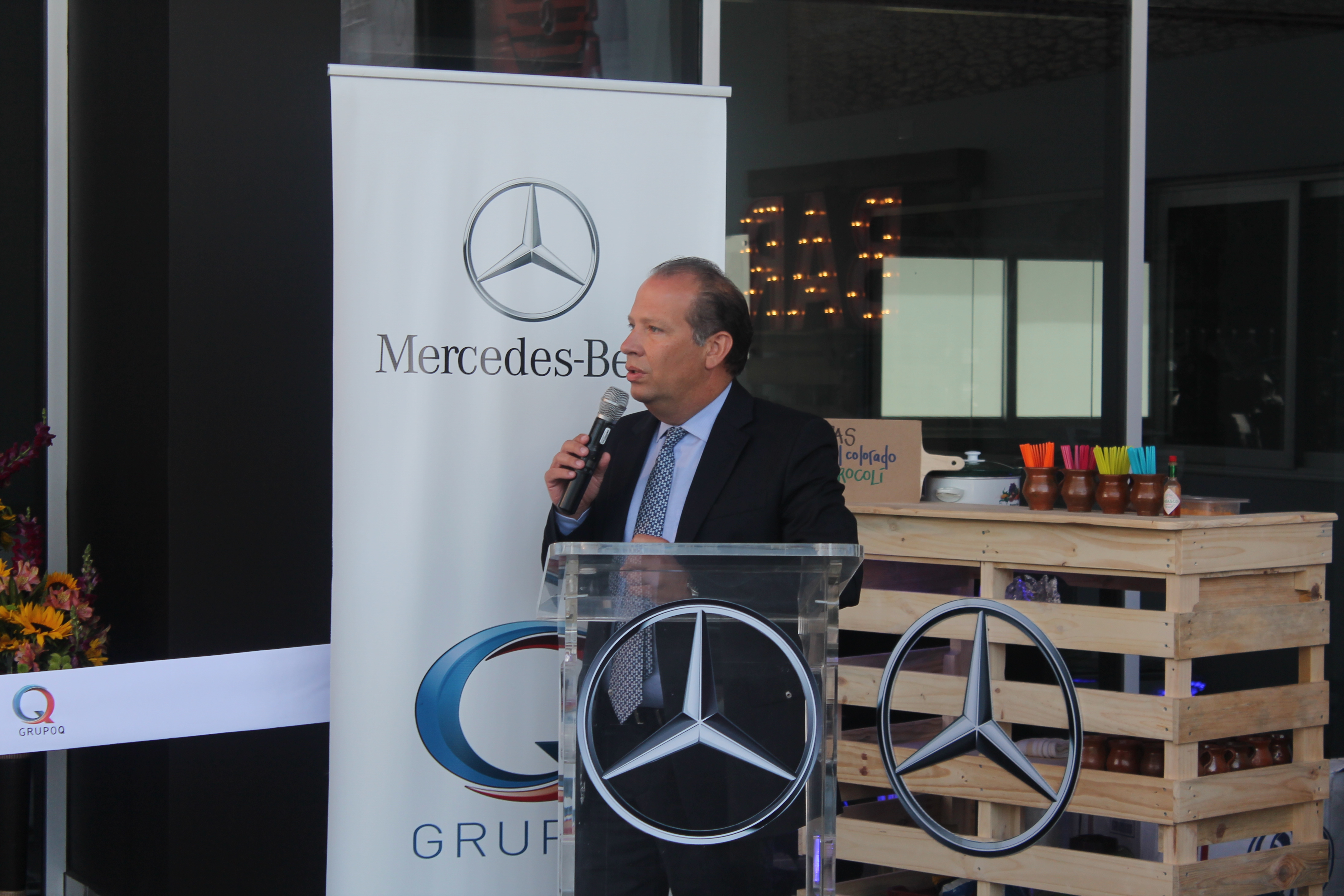 Mercedes-Benz Comercial inaugura su nueva sala de ventas en Guatemala
