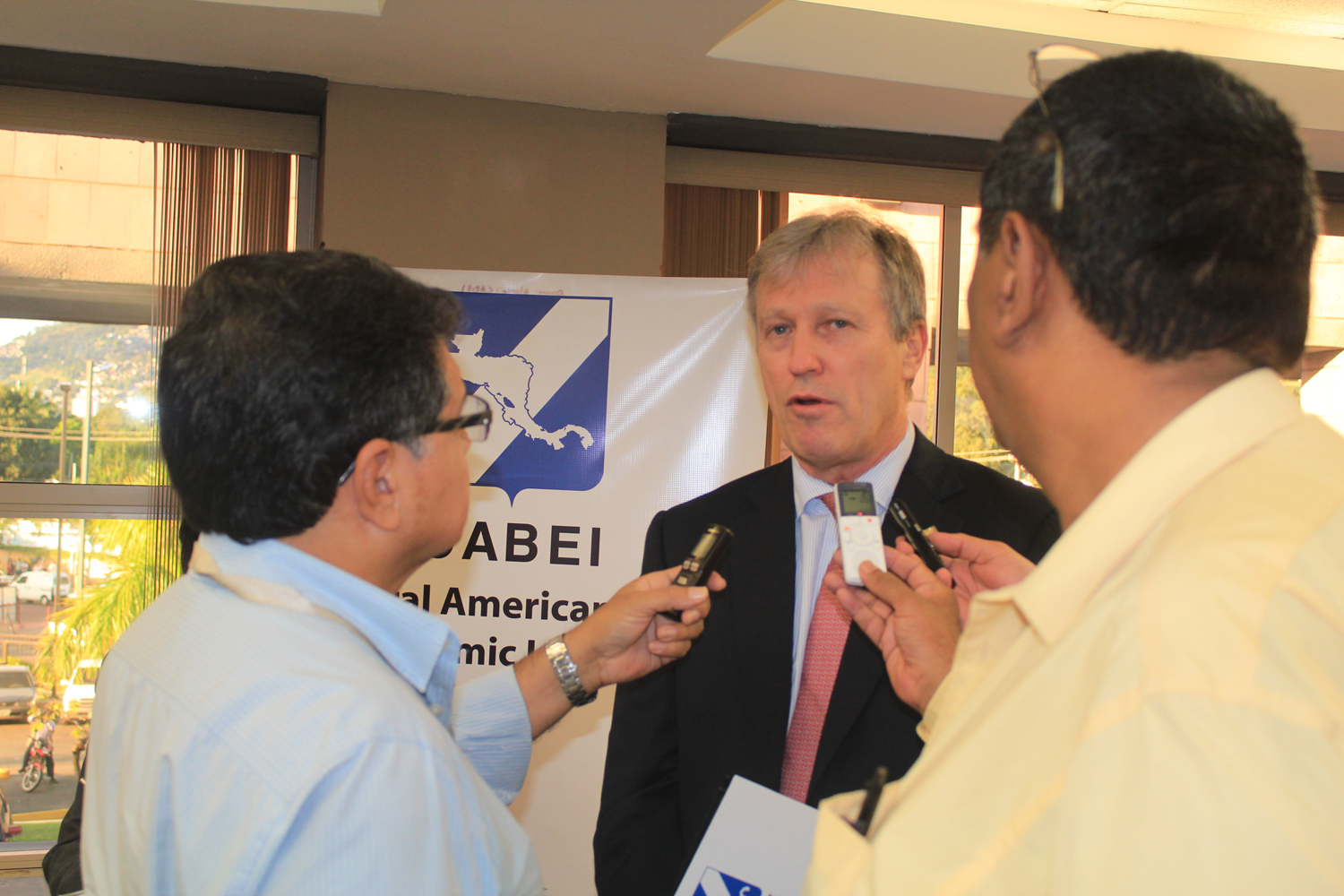 BCIE incursiona con financiación para el comercio en Rusia