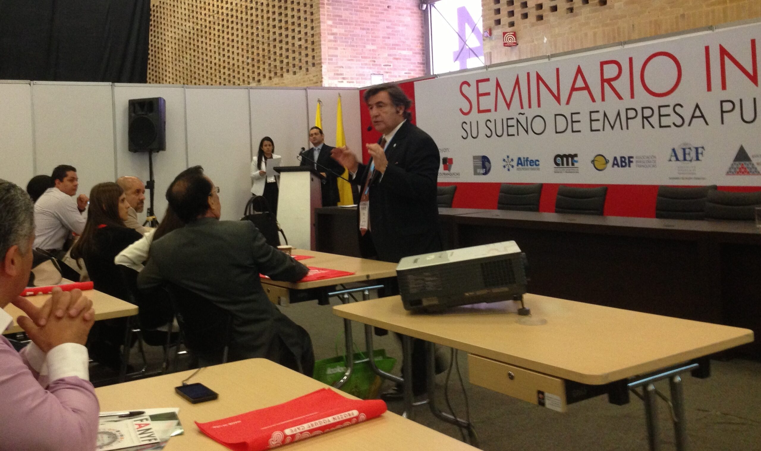 Franquicia506 promueve el talento emprendedor en Fanyf 2015