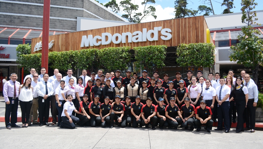 McDonald’s inaugura su nuevo restaurante en Peri Roosevelt, Guatemala