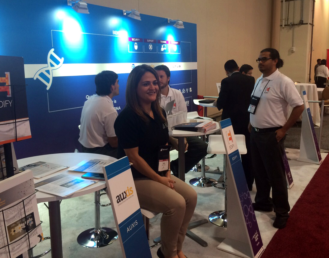 Cuatro empresas de tecnologías digitales buscan nuevos negocios en feria XChange 2015