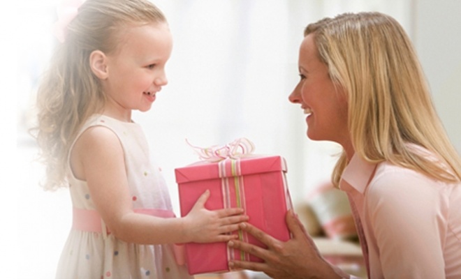 Consumo Inteligente ofrece orientación financiera como regalo del Día de la Madre