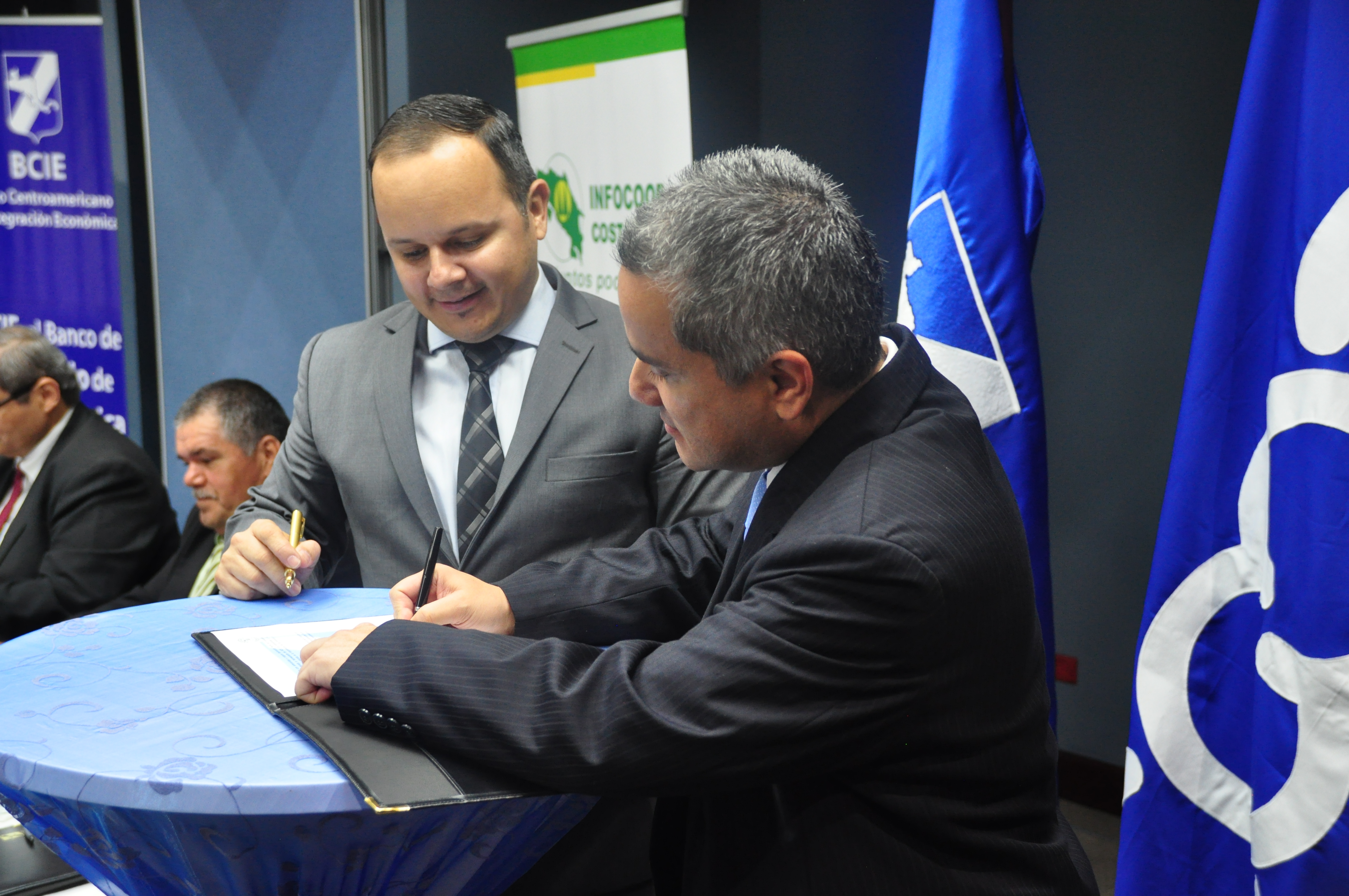 BCIE firma crédito por US$30 millones con Infocoop Costa Rica