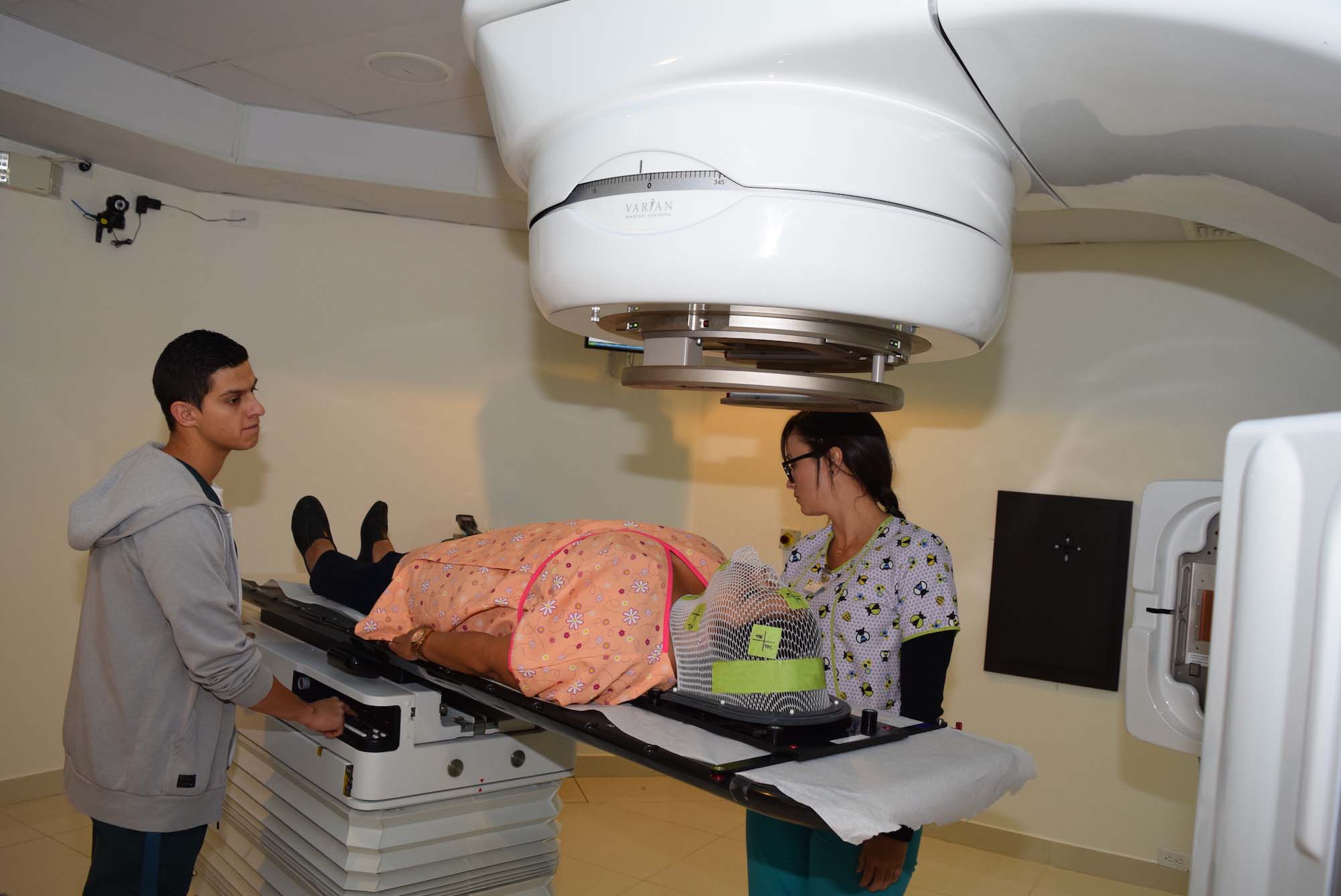 Radiocirugía logra desaparecer tumores cerebrales