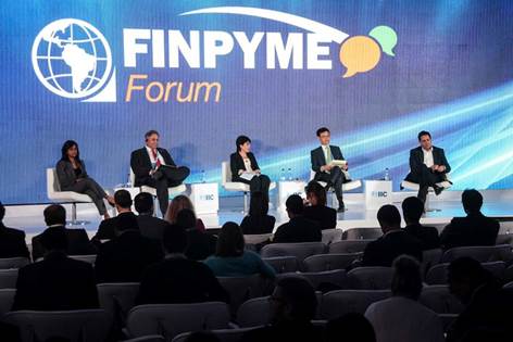 Felaban participó en foro de innovación en financiamiento a la Pyme