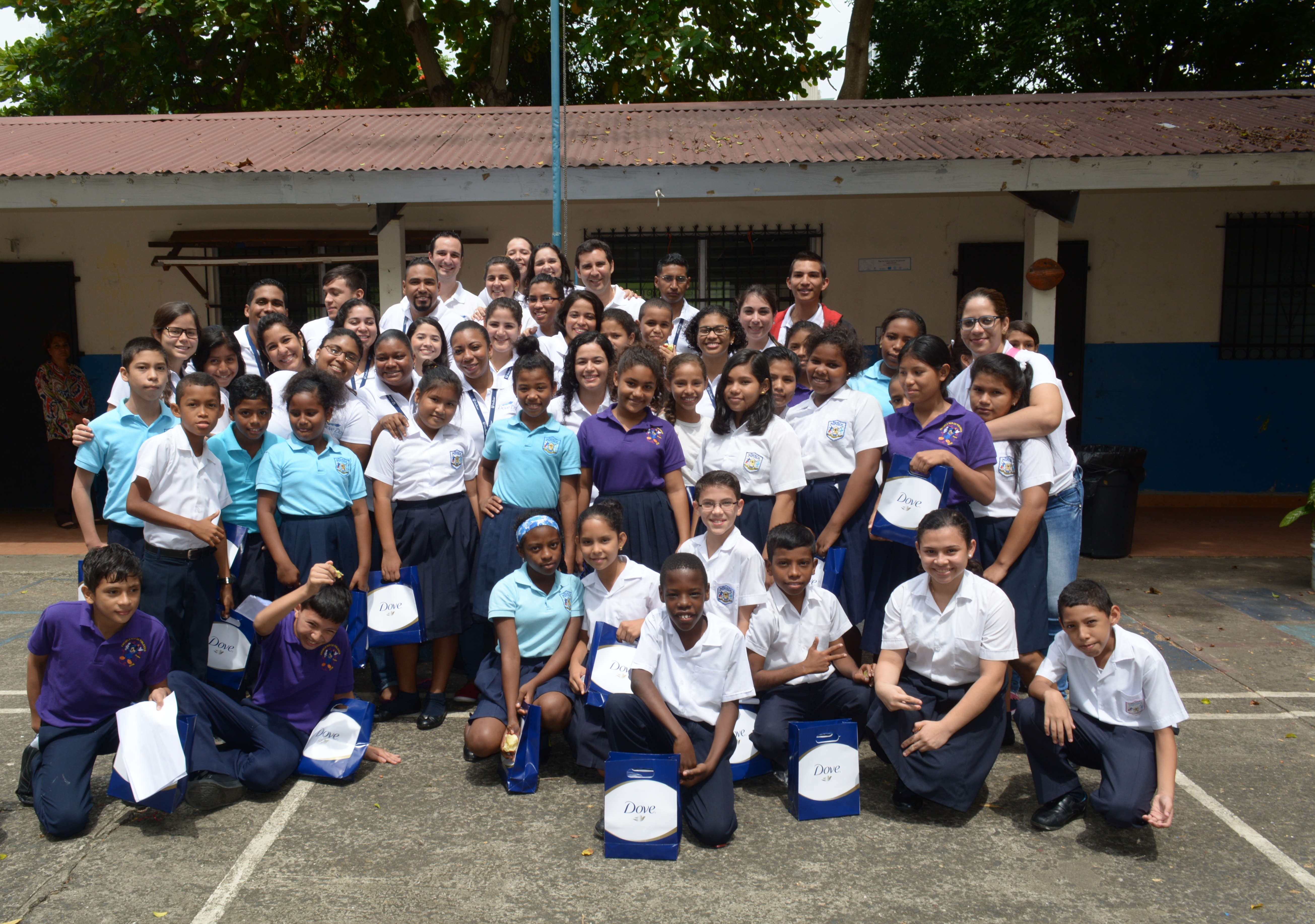 Dove trae a Panamá la iniciativa global para educar a los niños sobre autoestima