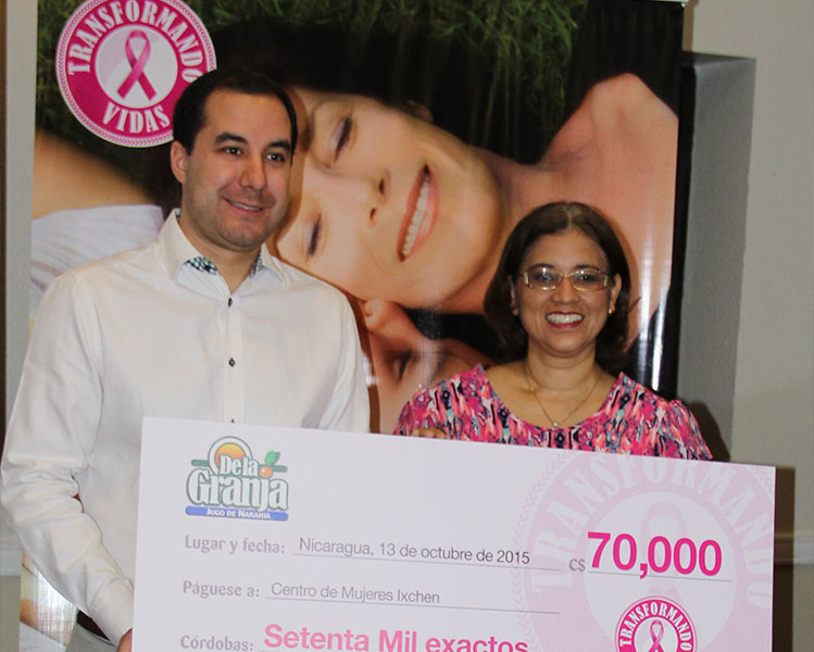 De la Granja Transforma Vidas en la lucha contra el cáncer de mama