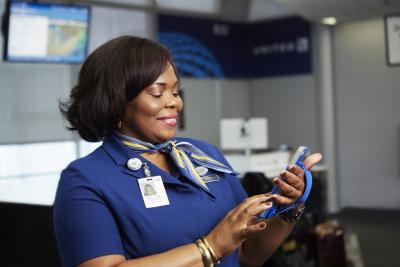 United Airlines «movilizará» a sus representantes con iPhone 6