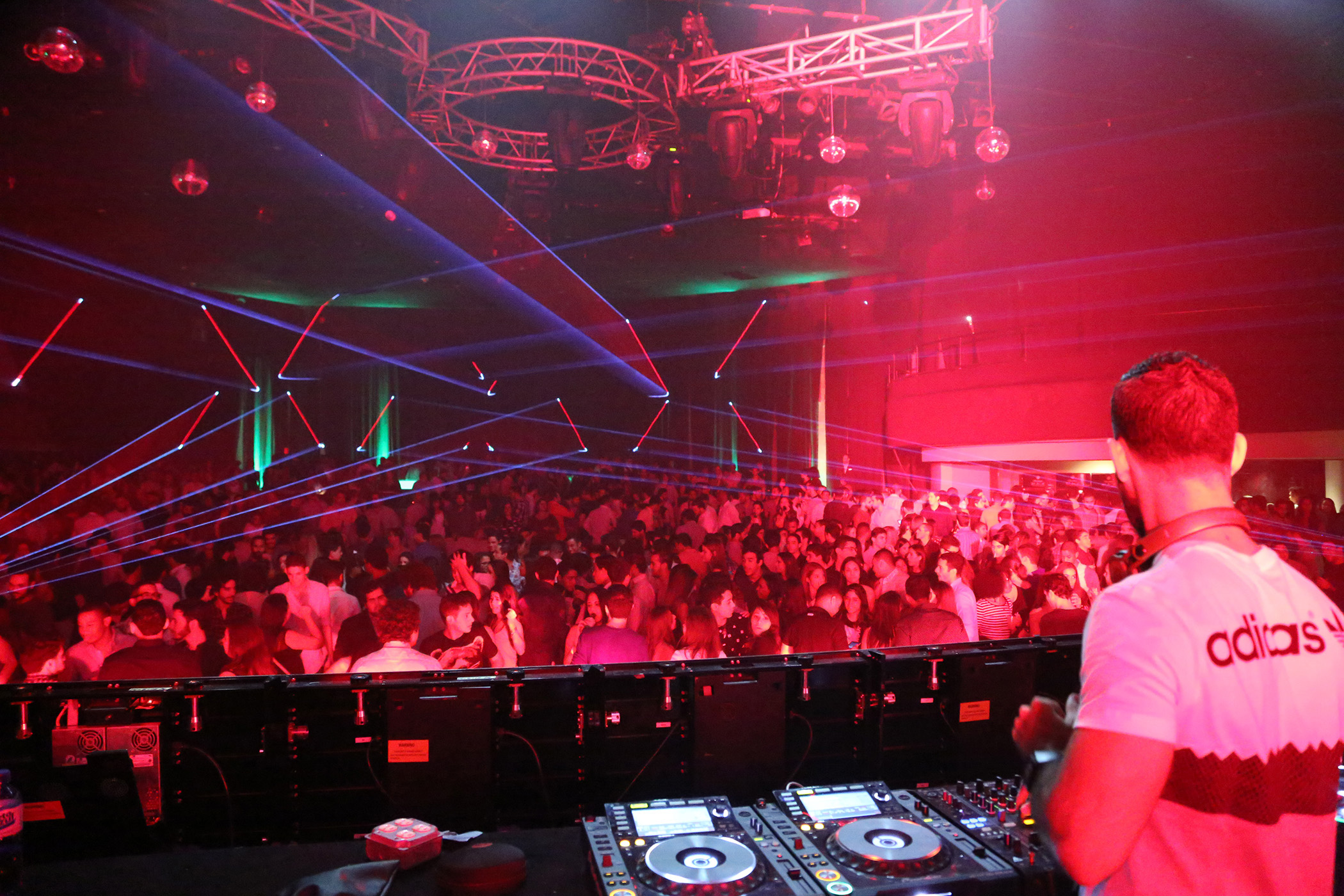 Presidente Black despide el año con una exclusiva fiesta