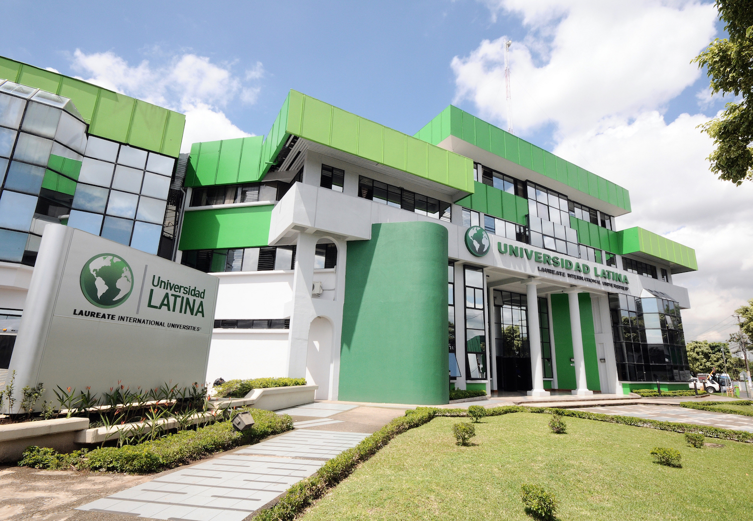 Universidad Latina de Costa Rica licenciada como Marca País