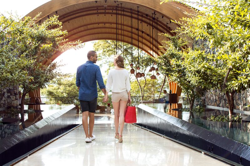 ANdAZ Peninsula Papagayo entre los mejores 20 resorts para parejas