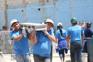 La actividad contó con la participación de más de 160 voluntarios colaboradores de Tigo Guatemala. 