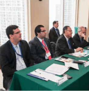 Carlos Iván Aizpurúa, Mario Sáenz, Pedro M. Toro y Alejandro Hurtado.