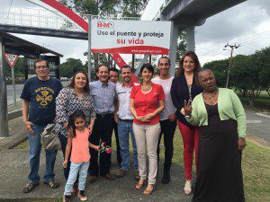 Mínimo 600 personas utilizan este puente a diario. 