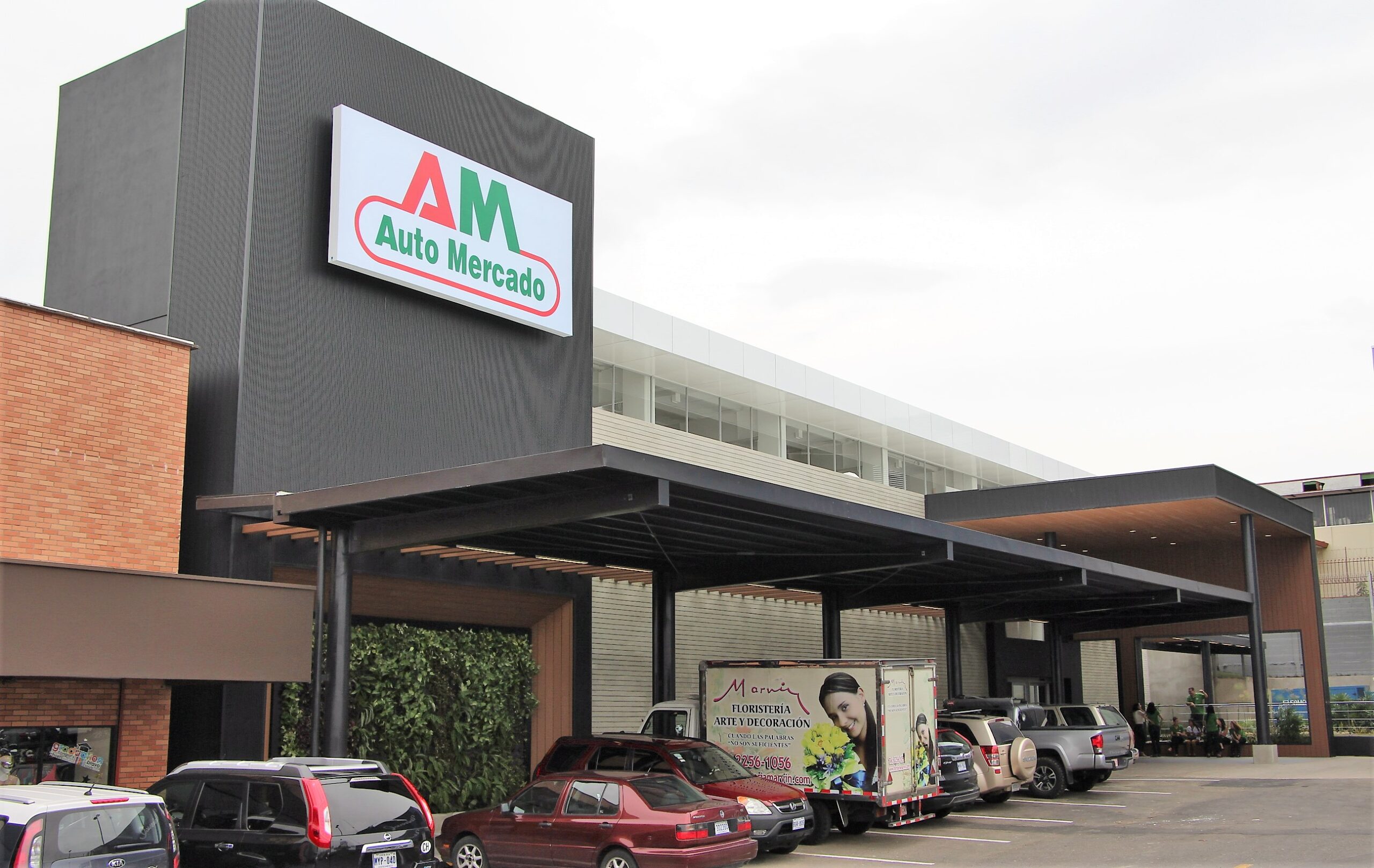 Sostenibilidad y vanguardismo imperan en Auto Mercado