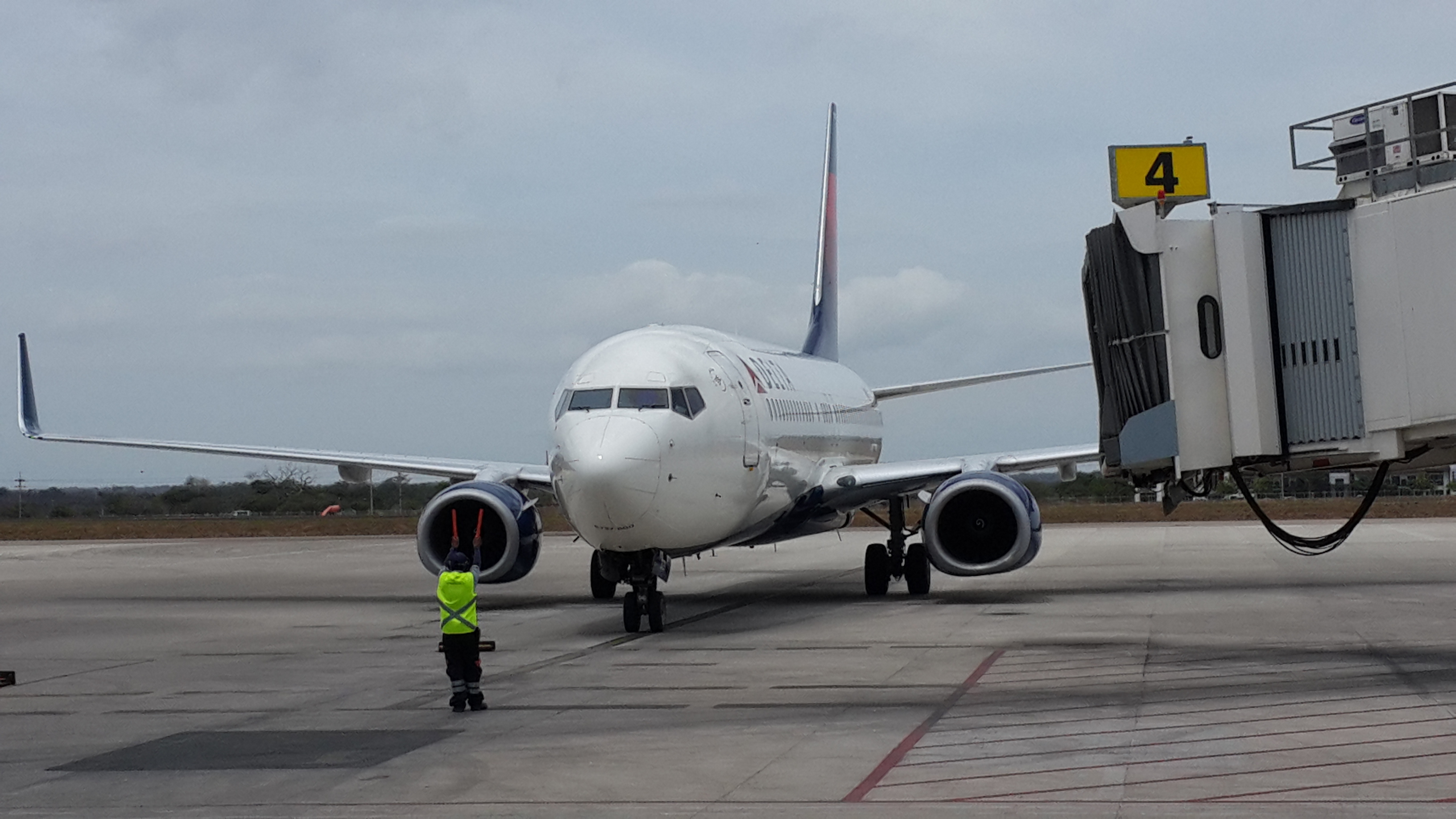 Aeropuerto de Liberia crece 35% en tráfico de pasajeros
