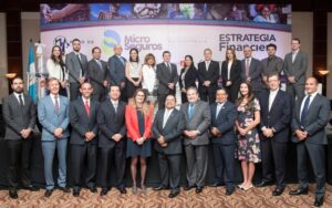 Participantes del foro.