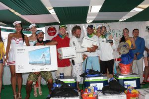 Eduardo Abarca de la embarcación “Tin Tin” fue el ganador de la categoría Gallo.