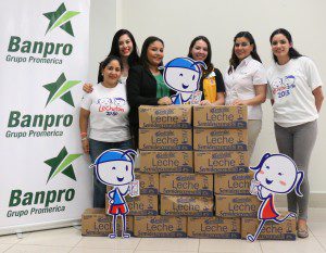 La donación fue de más de 25 mil litros de leche.