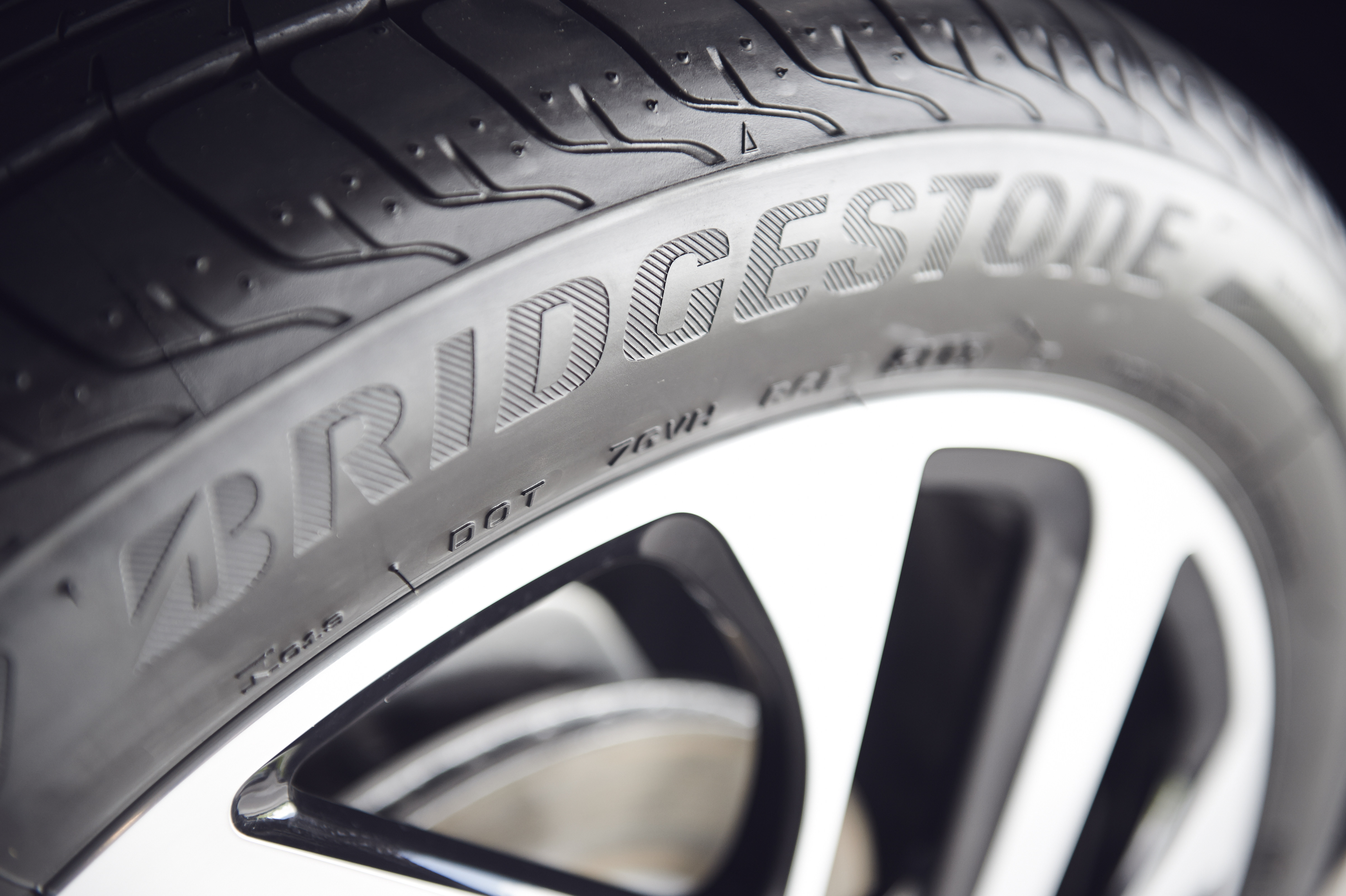 Bridgestone reconocida como la compañía de neumáticos más grande del mundo