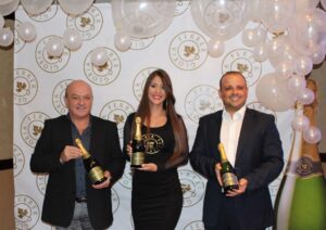 Lluis Ortega, embajador de Grupo Freixenet y Eduardo Castro, gerente comercial de Distribuidora Alcazarén.