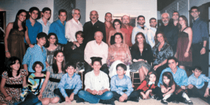 Don Alfredo tuvo cuatro hijos, veinte nietos y siete bisnietos.