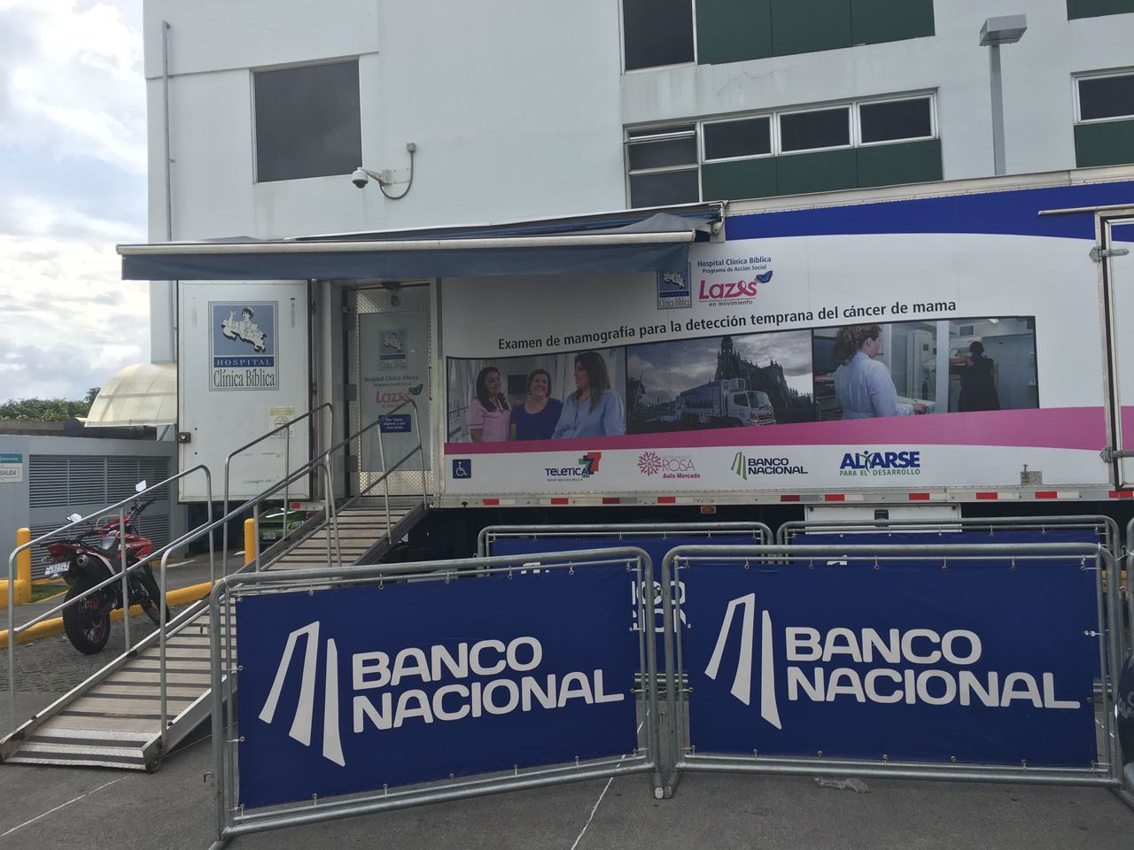 Banco Nacional apoya la lucha contra el cáncer de mama