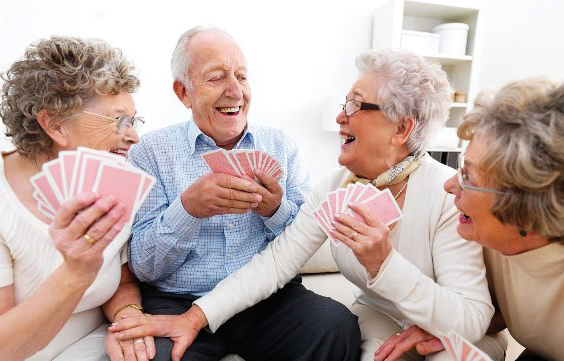 Cinco consejos para tener un envejecimiento activo, saludable y feliz