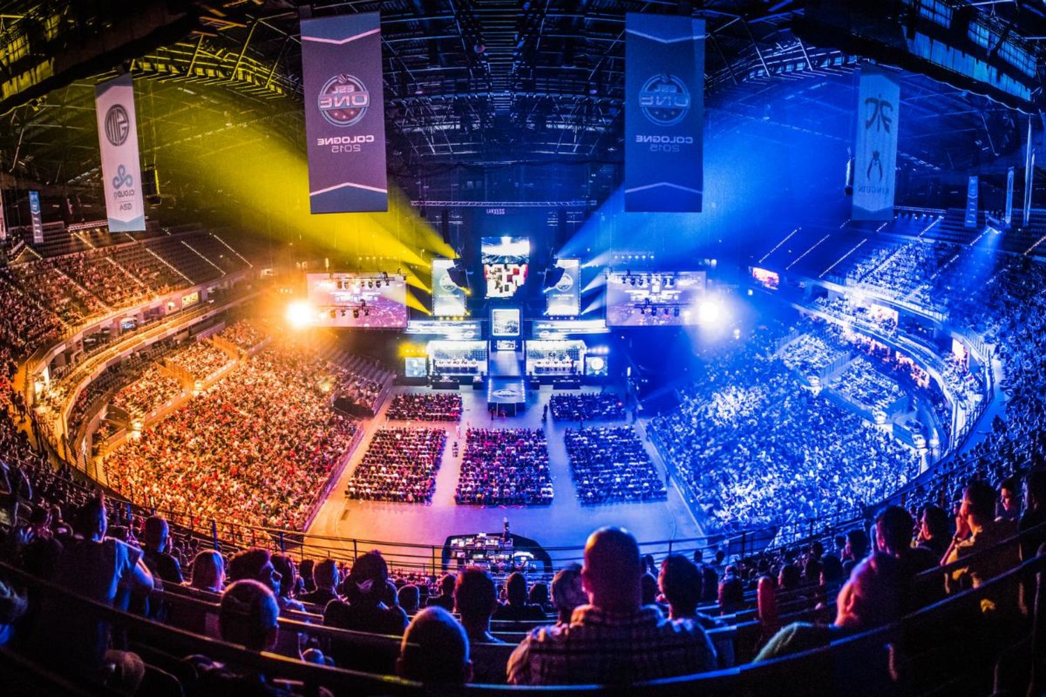 Mastercard firma con League of Legends como el primer socio global del eSport más grande del mundo