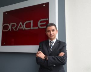 Roy Guzmán, director de Ventas para Sector Público, Oracle Centroamérica. 