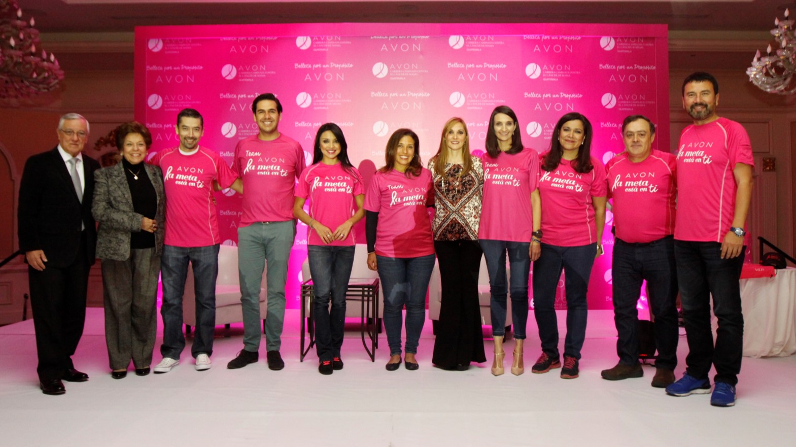 Avon celebra 17 años de apoyar la lucha contra el cáncer de mama