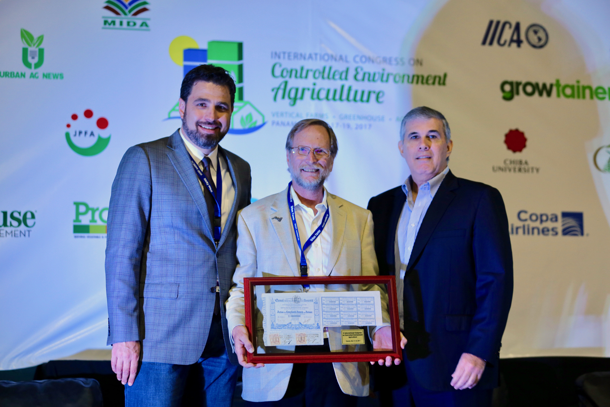 Expertos exhortan a productores panameños a utilizar tecnología de punta