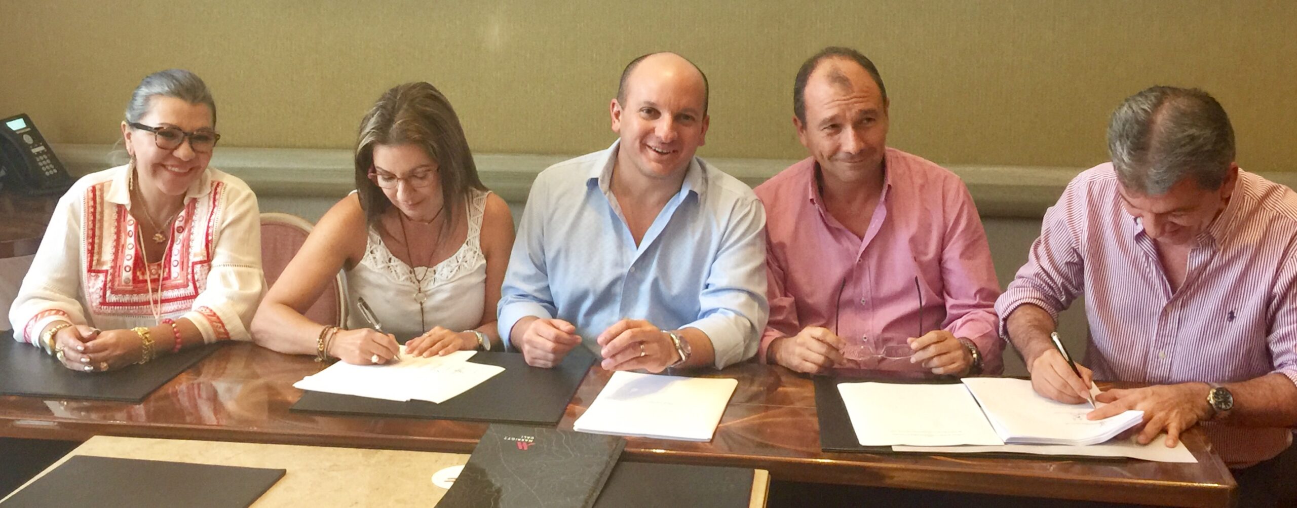 Cargill adquiere la compañía colombiana Pollos El Bucanero