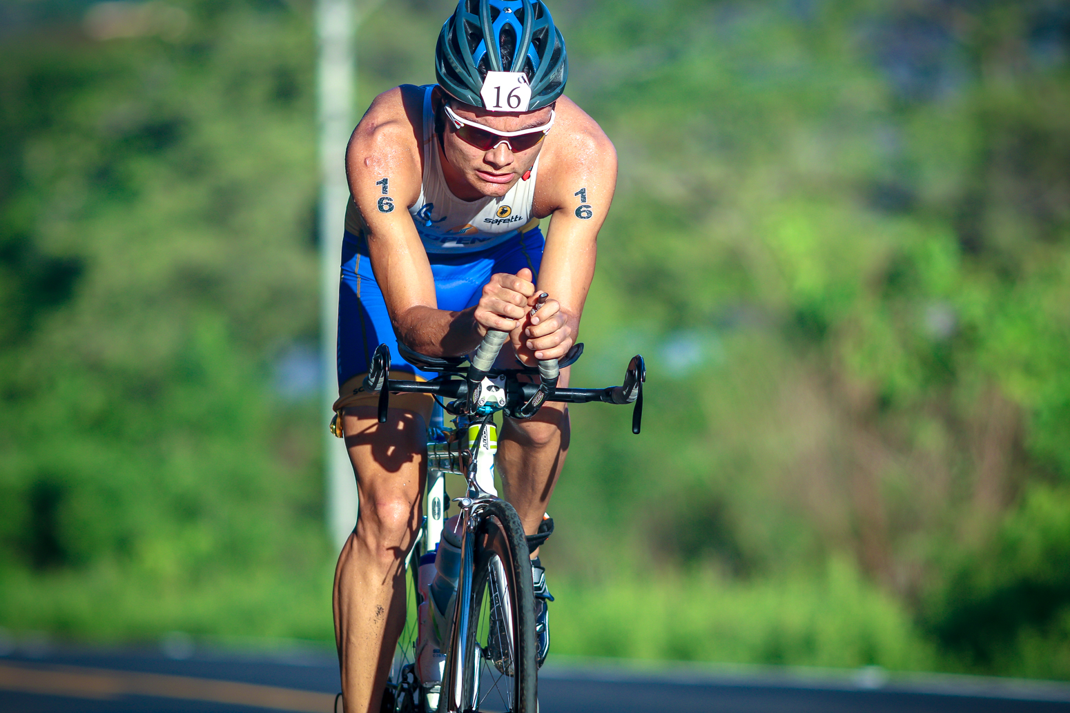 Coopenae acude al Ironman 70.3 con un equipo de cinco élites