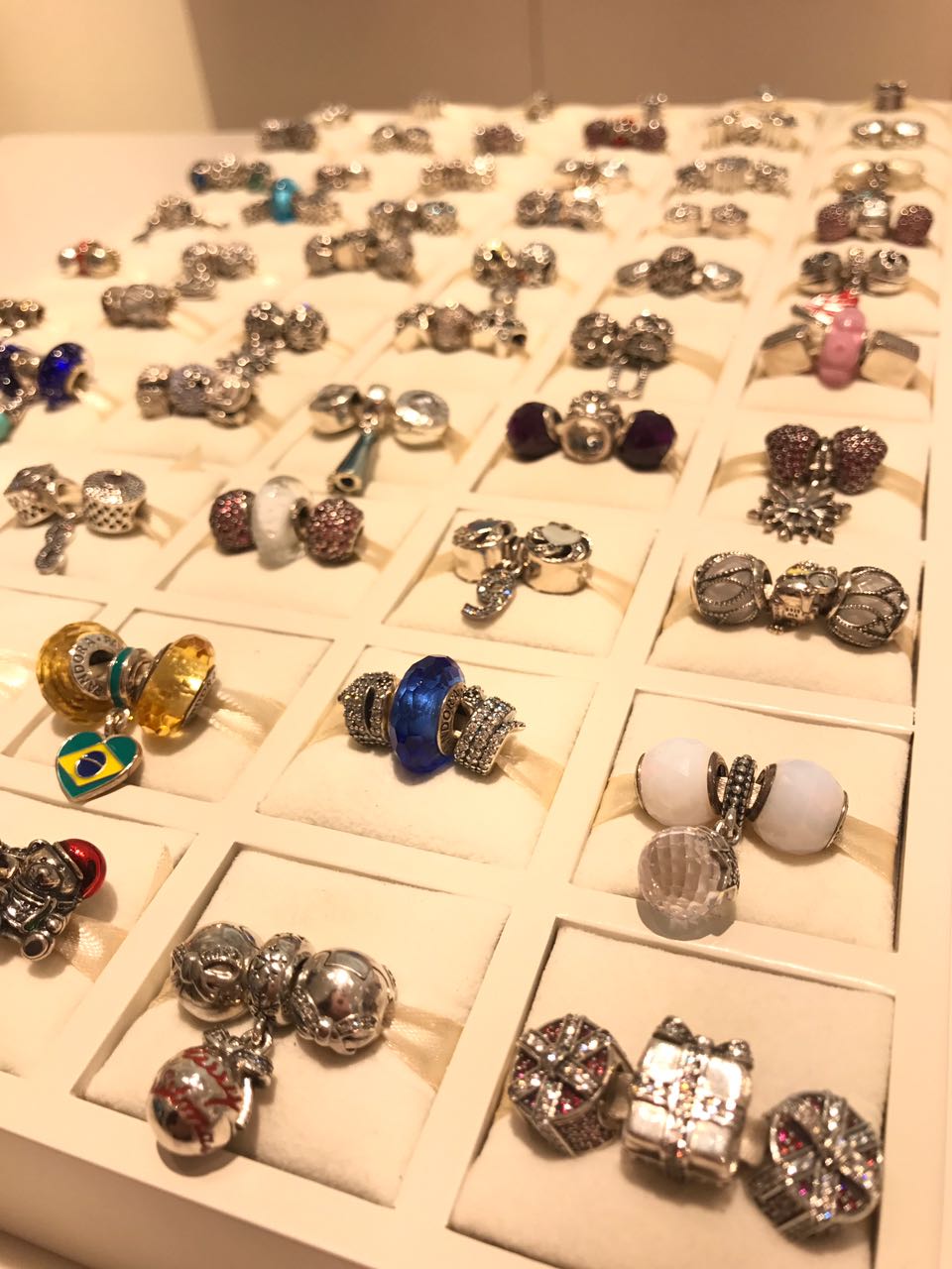 Por primera vez Pandora realiza su gran venta anual