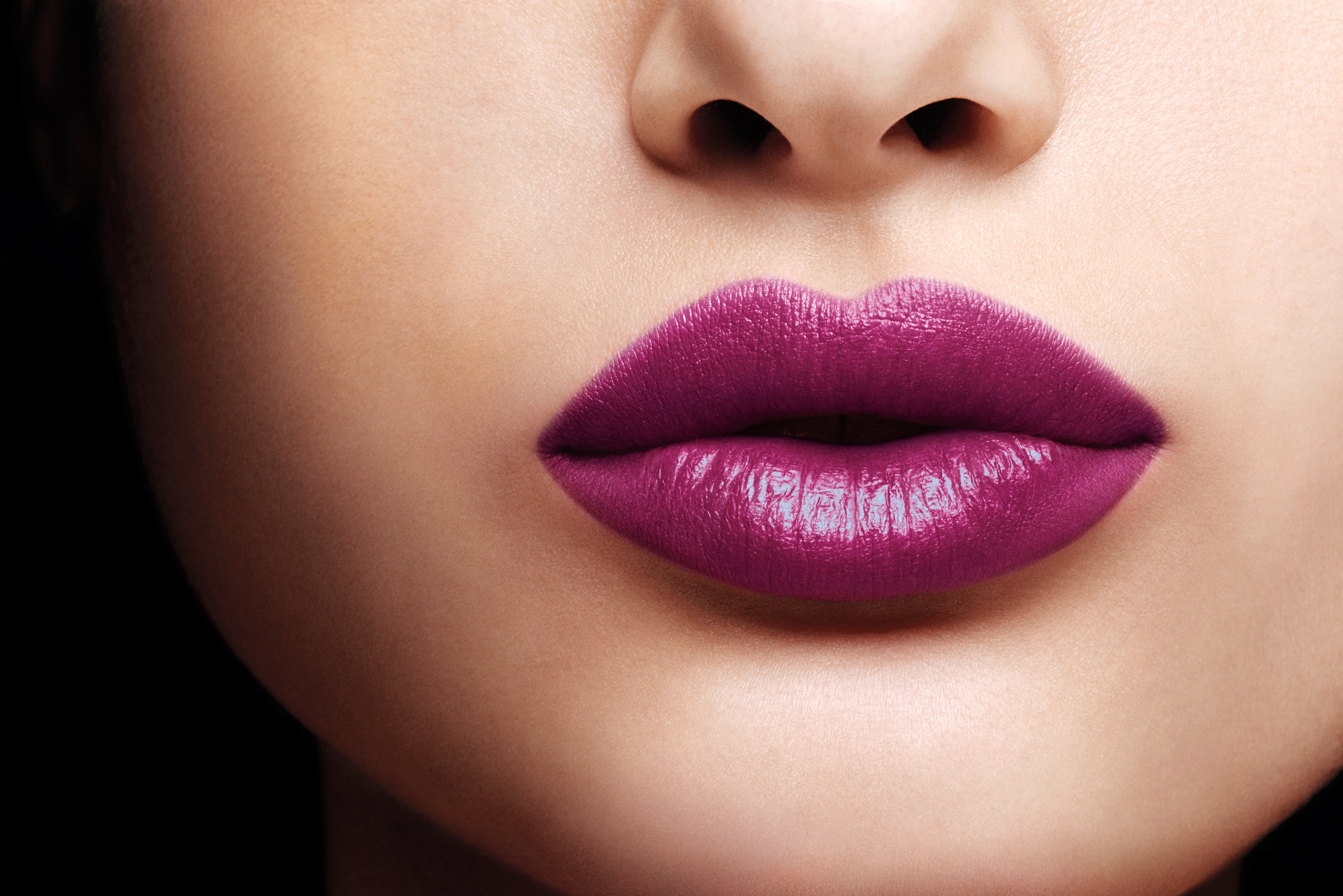 Color, textura y humectación en los labios con Revlon