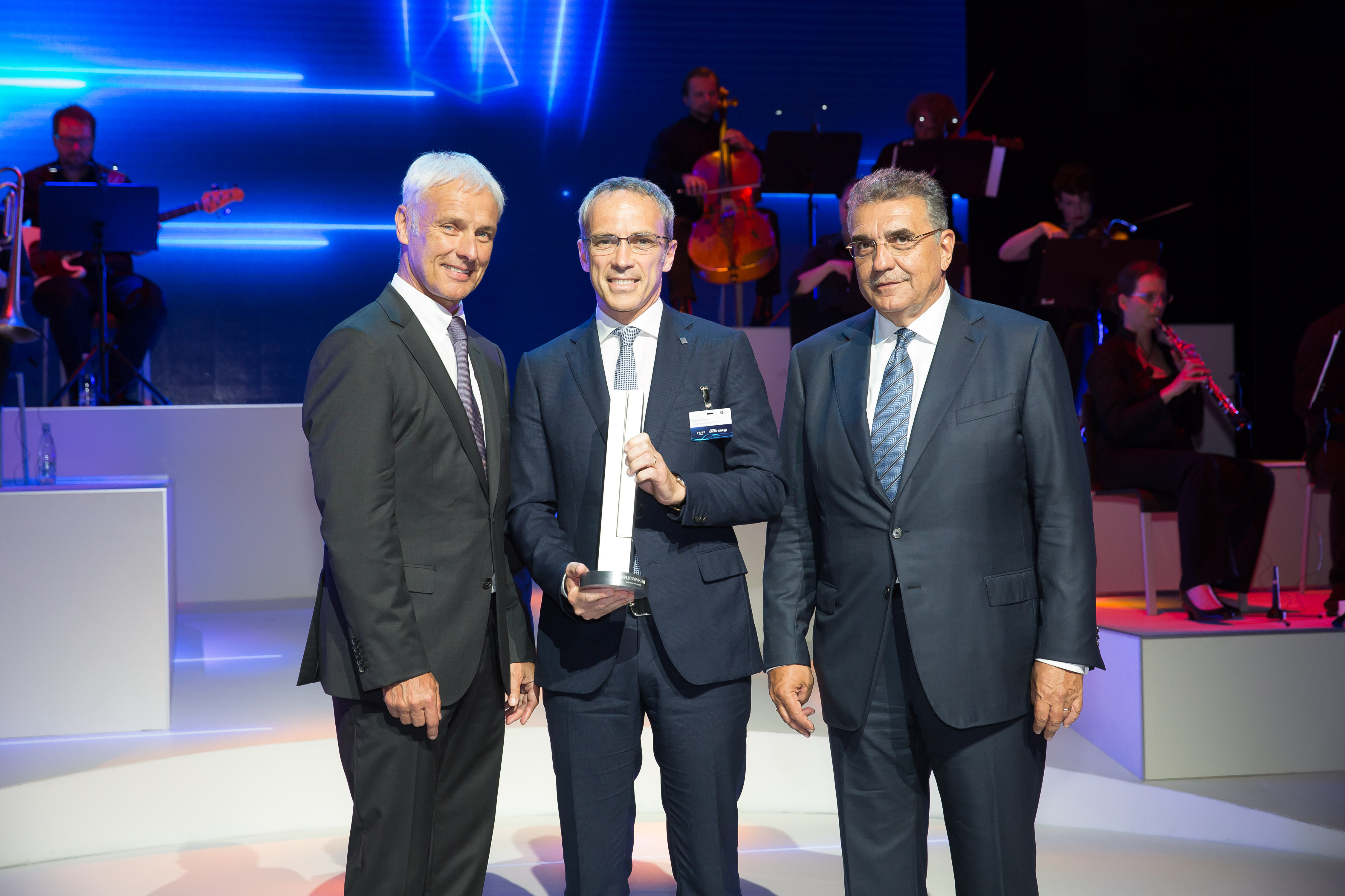 Bridgestone recibe el premio Volkswagen Group Award a la Innovación y Tecnología
